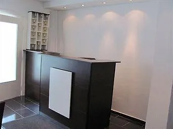 Hotel Stadion Stadt 3*